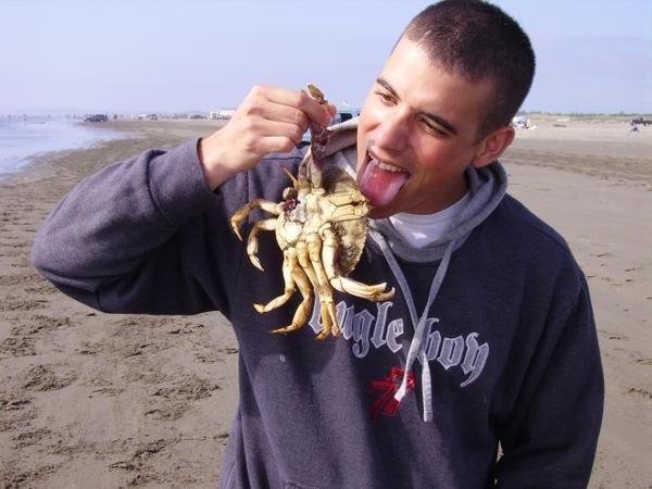 Eating Crab